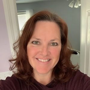 Meet your Posher, Carolyn